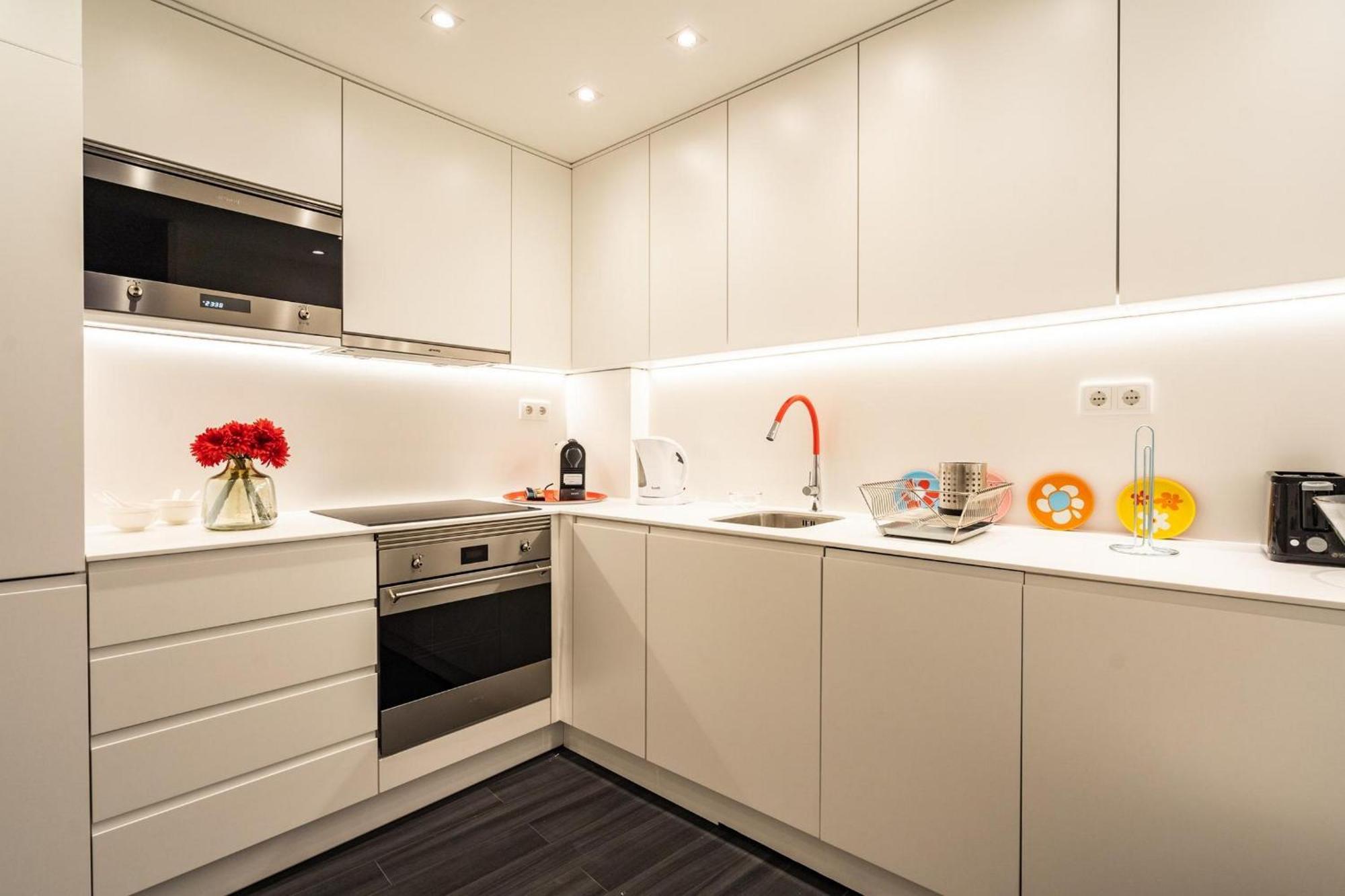 Akicity Alfama Ruby Apartamento *